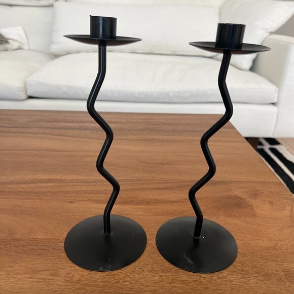 CANDLE HOLDERS / black metal wavy candlestick holders / set of 2 - Picture 1 of 5